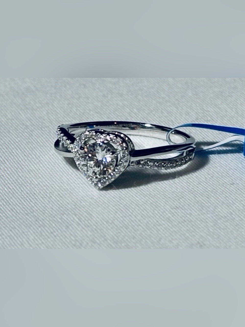 Moissanite Sterling Silver Heart Ring Size 7 NWT 0.5ct Stamped